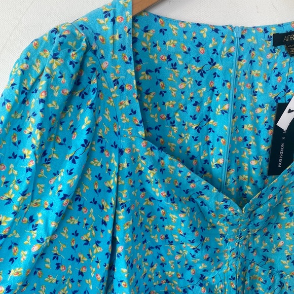 (AA4) AFRM Soni Ditsy Ruched Floral Sweetheart Balloon Sleeves Top, Size XS, NWT - Picture 3 of 9